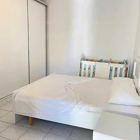 Apartment Dea Sarandë